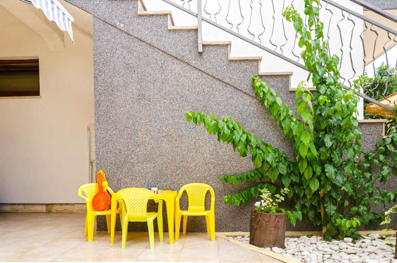 Holiday home in Pula/Istrien 11415 Exterior foto