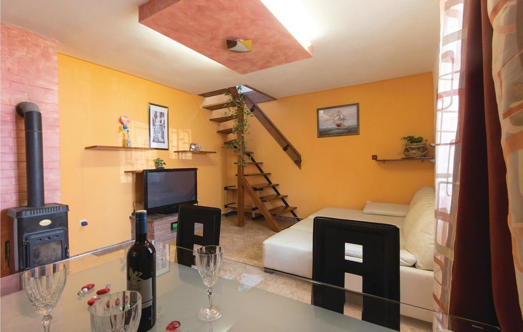 Holiday home in Pula/Istrien 11415 Exterior foto