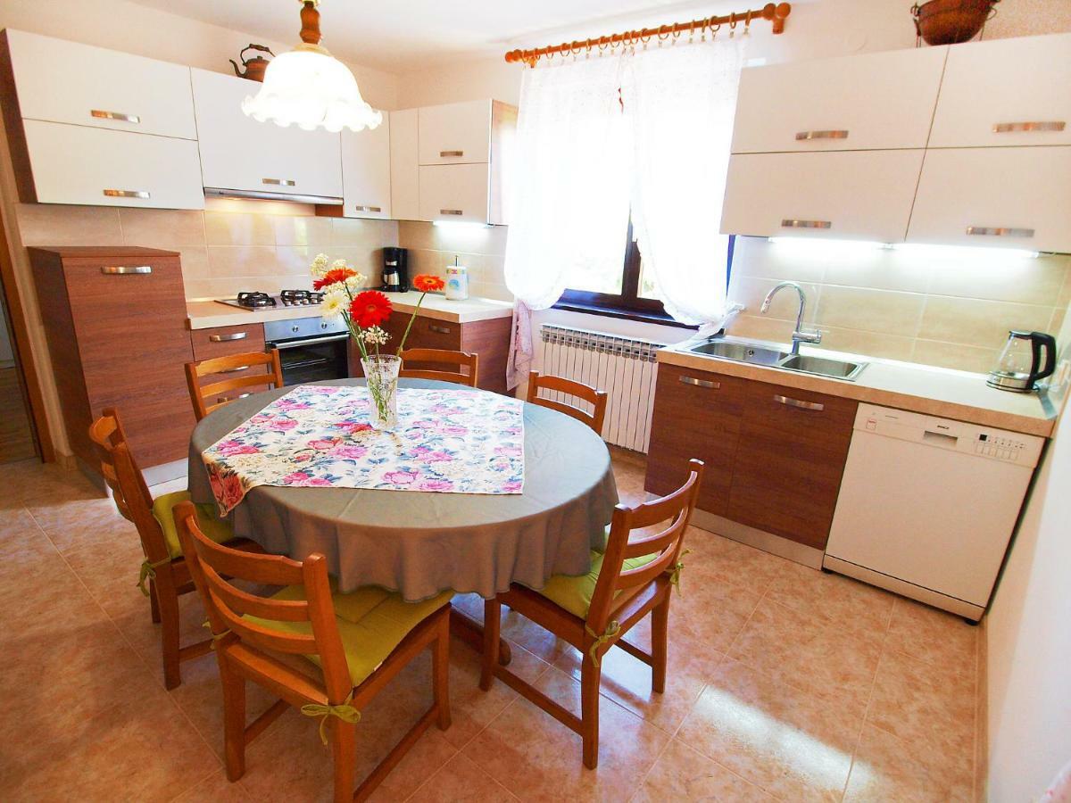 Holiday home in Pula/Istrien 11415 Exterior foto